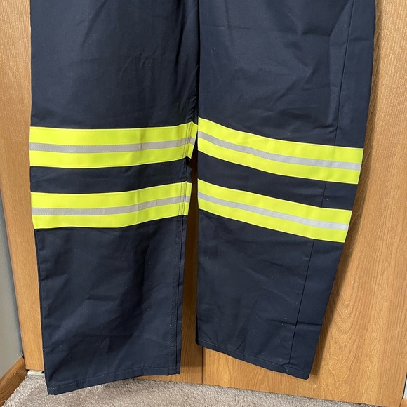 Red Kap Hi Visibility Coverall Long Sleeve NWOT - Picture 5 of 9